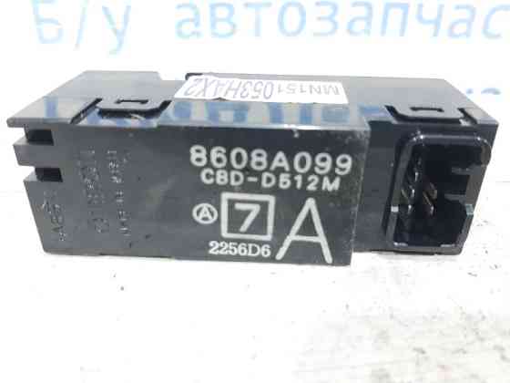 Кнопка стеклоподъемника Mitsubishi Lancer 9 1.6 БЕНЗИН 4G18 2003 (б/у) Київ