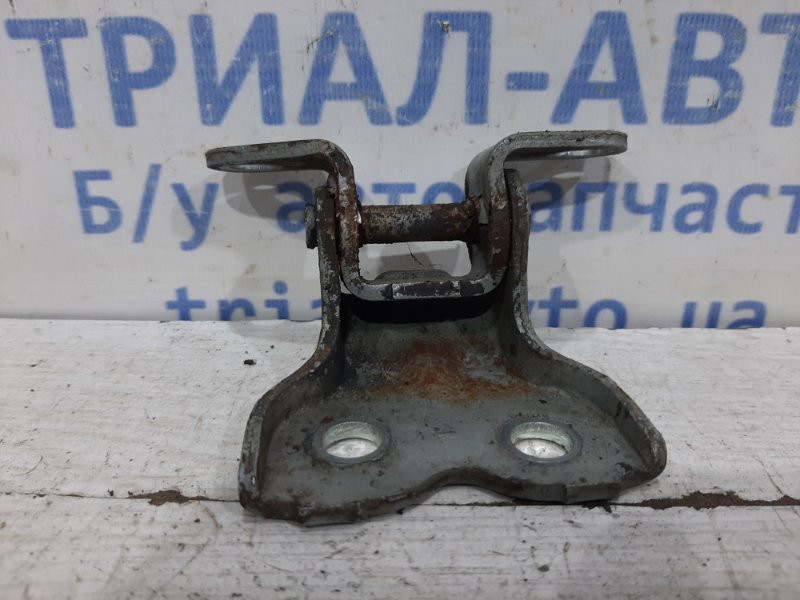 Петля двери передней правой нижняя Toyota Avensis 2002-2010 6873052010 (Арт. 26520) Киев - изображение 3