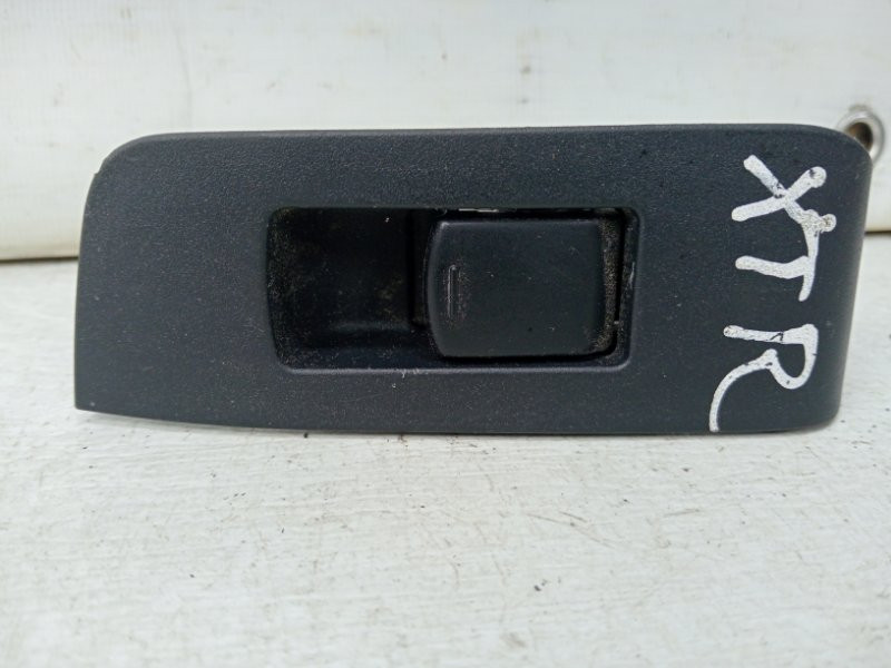 Кнопка стеклоподъемника Nissan X-Trail T31 2.0 DIESEL M9R 2007 (б/у) Київ - зображення 1
