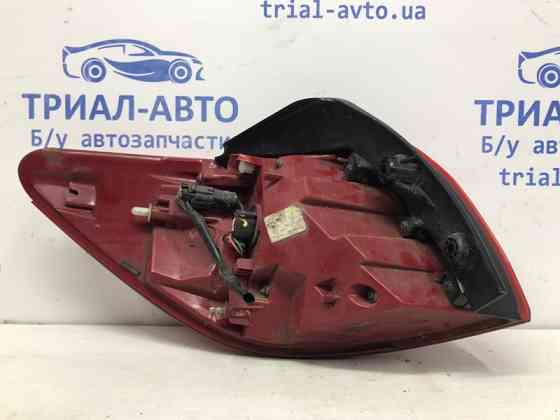Фонарь задний внешний правый Kia Sportage SL 1.7 DIESEL D4FD 2010 (б/у) Киев