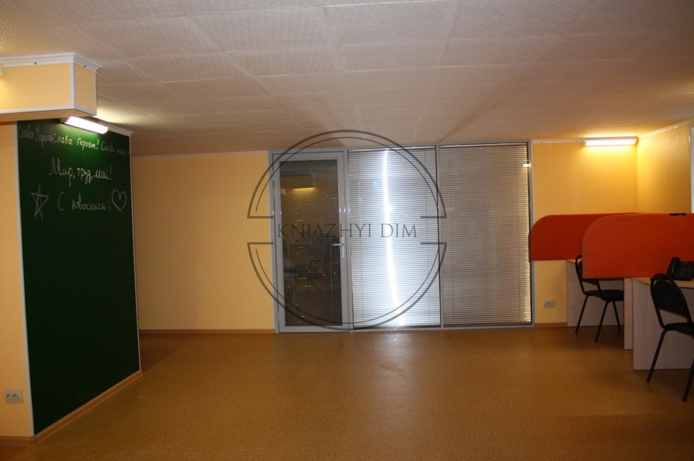 Офис в новом доме, метро Осокорки. Код № 145681 Київ - зображення 1