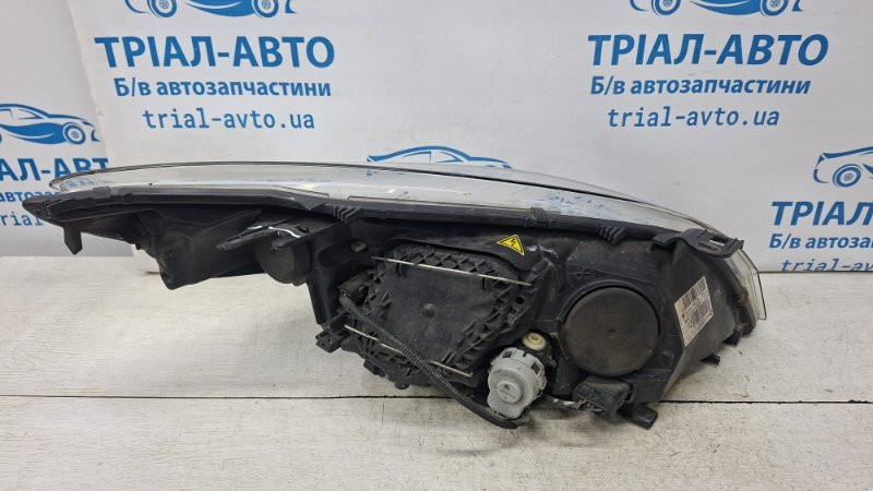 Фара левая Ксенон Renault Megane 3 1.5 DIESEL K9K 2008 (б/у) Київ - зображення 8