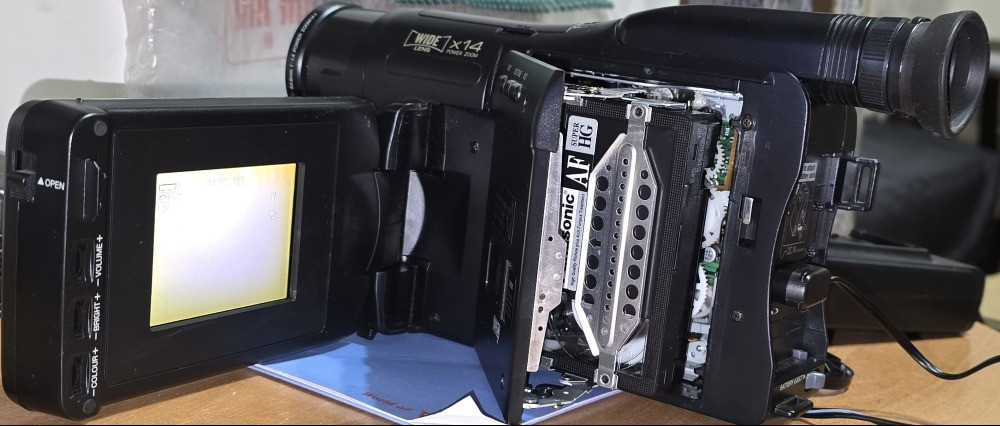 Видеокамера Panasonic NV-VX1 VHS-C (Box) + новый, запечатанный адаптер и запечатанная кассета JVC V Одесса - изображение 8