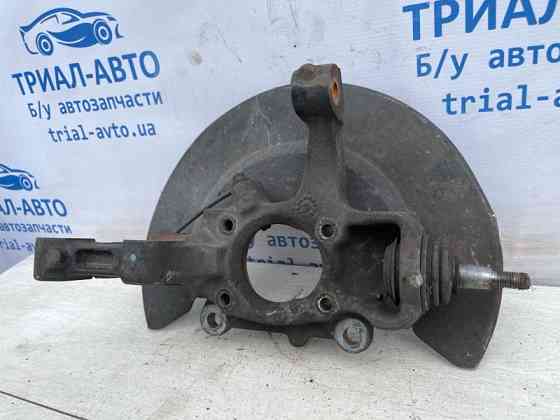Кулак поворотный правый без ступицы Dodge Journey 1 2.4 БЕНЗИН ED3 2007 (б/у) Киев