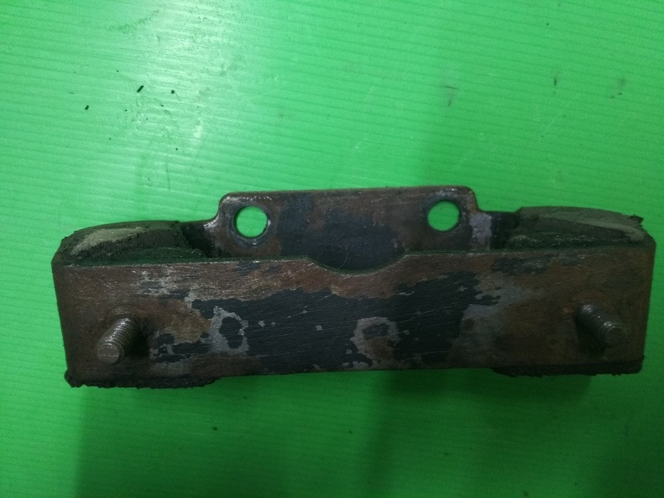 Опора коробки передач 90075054, 90075208 Опель Рекорд оригінал Винница - изображение 4