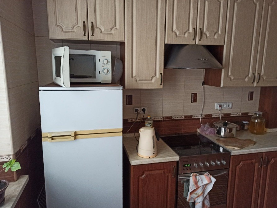 м.Минская 3мин.Без хозяев. Сдам комнату. Київ - зображення 8