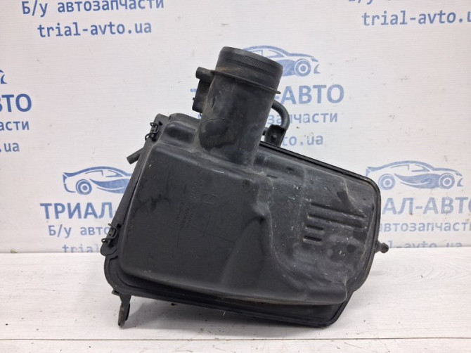 Корпус воздушного фильтра Nissan Qashqai J10 2.0 БЕНЗИН MR20DE 2006 (б/у) Киев - изображение 2