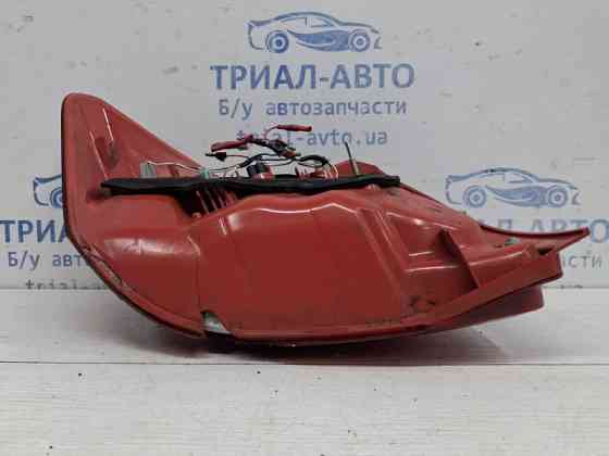 Фонарь задний внешний правый Toyota Auris E150 1.6 БЕНЗИН 1ZRFAE 2006 (б/у) Київ