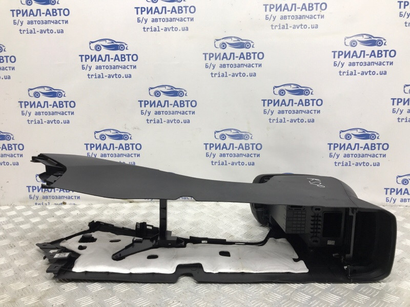 Подлокотник Kia Sportage SL 1.7 DIESEL D4FD 2010 (б/у) Київ - зображення 7