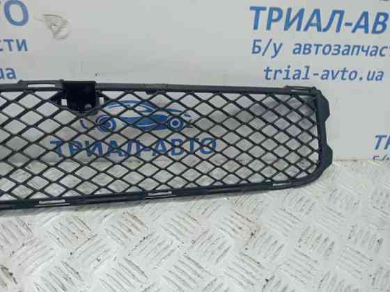 Решетка бампера центральная Mitsubishi Lancer 10 1.5 БЕНЗИН 4A91 2007 (б/у) Киев