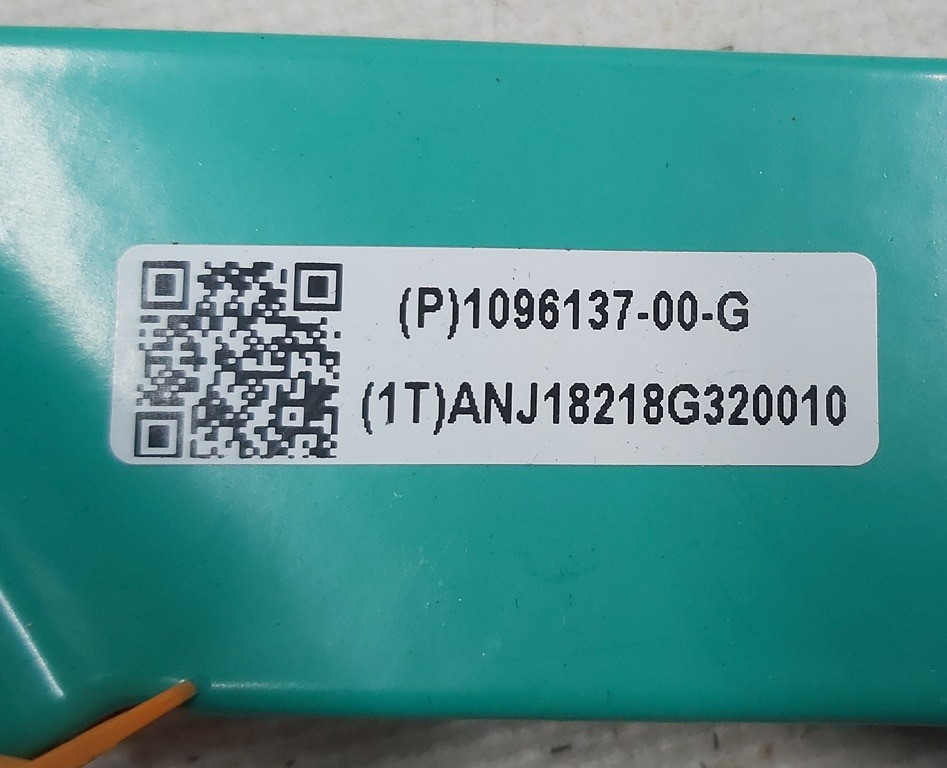 Шина высоковольтная основной батареи с изолятором Tesla model 1096137-00-G Киев - изображение 4