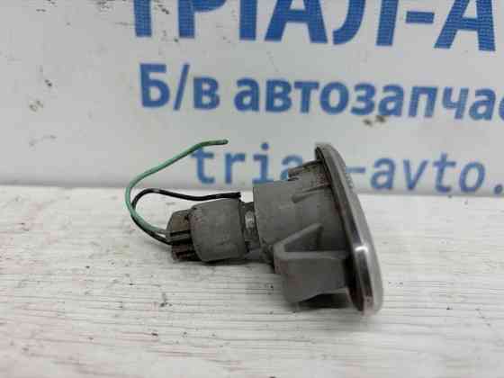 Повторитель поворотника Mitsubishi Lancer 2003-2009 MR991187 (Арт. 83311) Київ