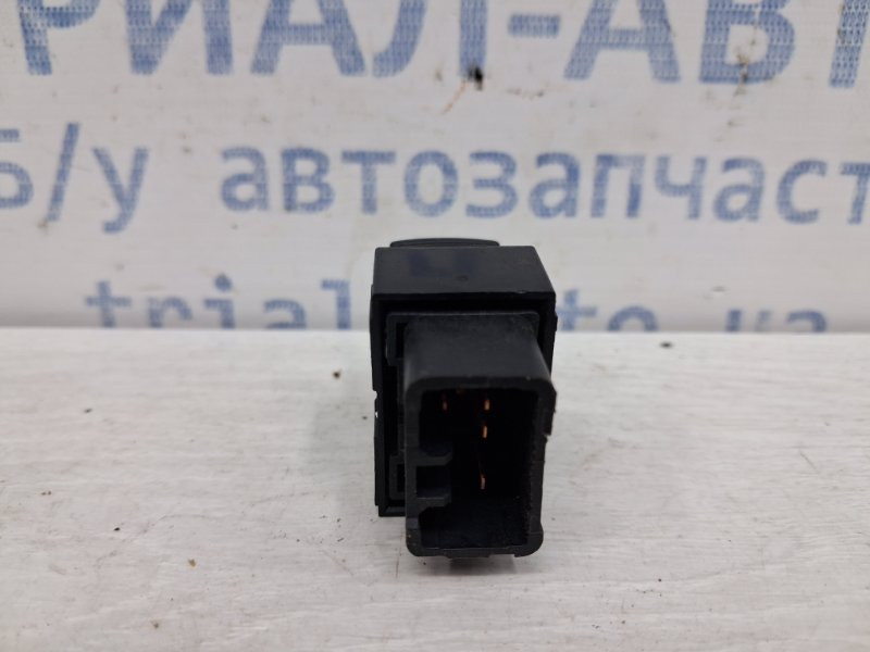 Кнопка стеклоподъемника Kia Sportage SL 1.7 DIESEL D4FD 2010 (б/у) Киев - изображение 3