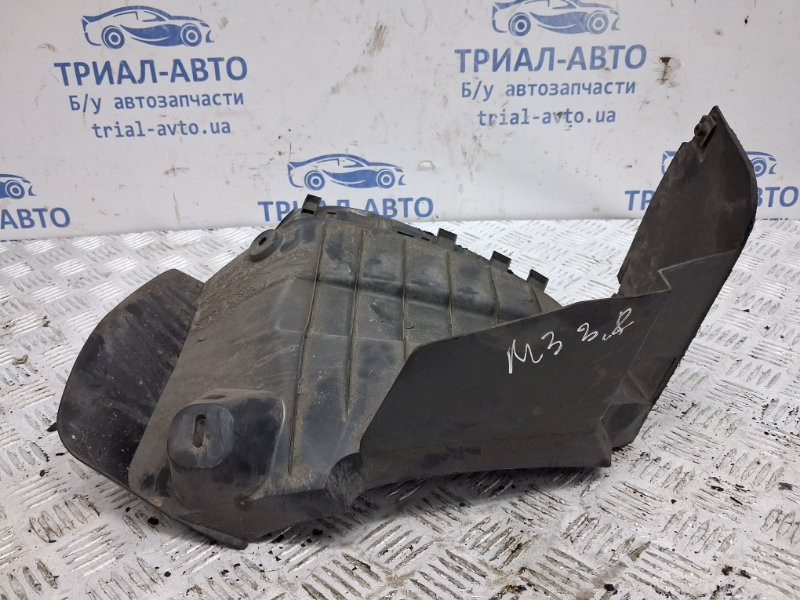 Подкрылок задний правый Mazda 3 BM 2.2 DIESEL 2013 (б/у) Киев - изображение 4