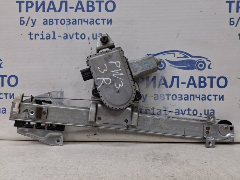 Стеклоподъемник задний правый Mitsubishi Pajero Wagon 3 3.2 ДИЗЕЛЬ 4M41 1999 (б/у) Київ - зображення 1