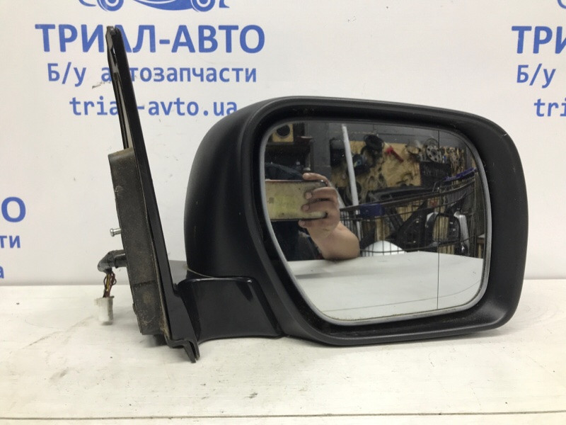 Зеркало правое Mitsubishi Pajero Wagon 4 3.2 ДИЗЕЛЬ 4M41 2006 (б/у) Киев - изображение 1