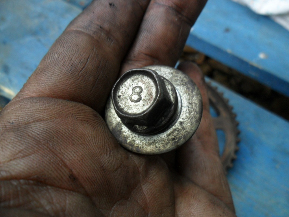 Mazda 997841035, Болт розподвала Мазда 323 1.5, 16V, Z5, оригінал Вінниця - зображення 7