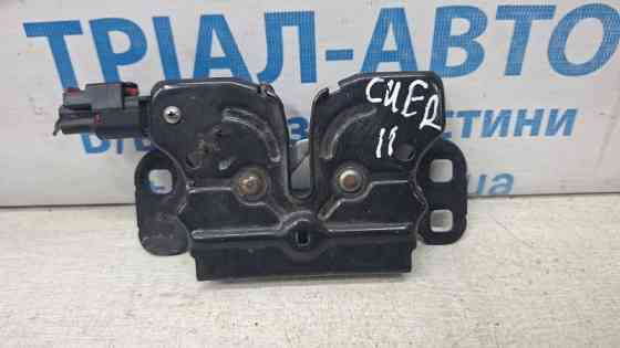 Замок капота Jeep Cherokee KL 3.2 БЕНЗИН EHK 2013 (б/у) Киев