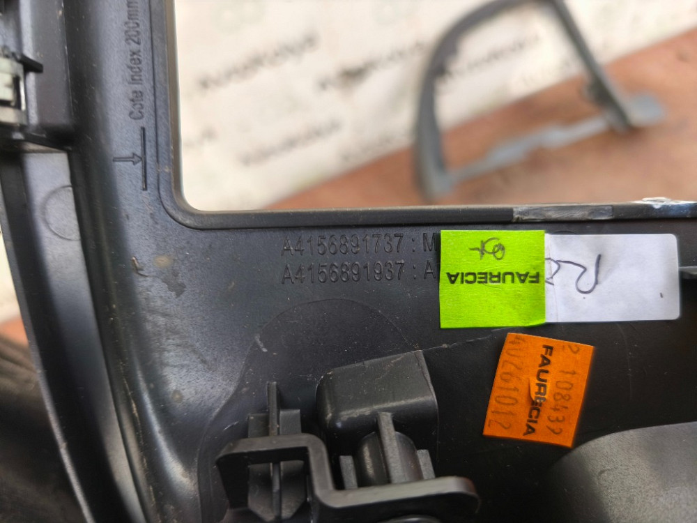 Накладка кнопок в торпеду Mercedes Citan 2012-2020 Ковель - изображение 2