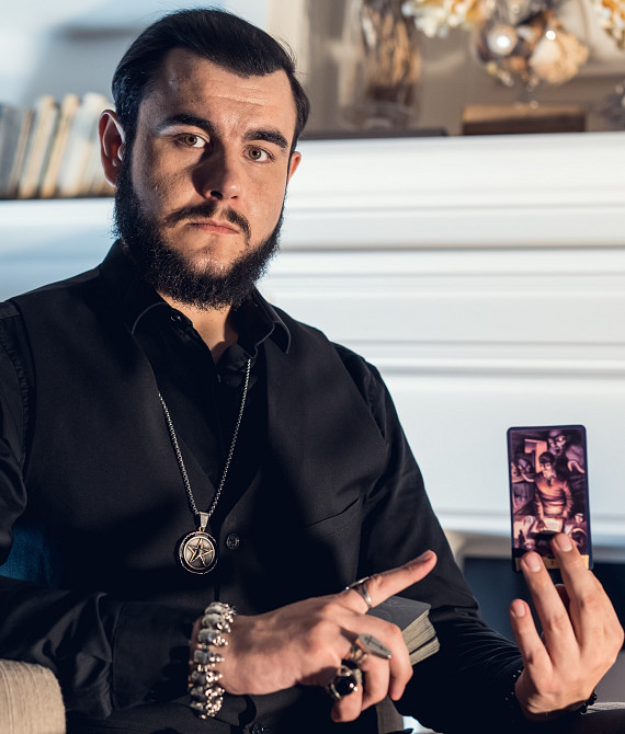 Услуги сильного таролога и экстрасенса. Обряд Приворот. Маг Виктор Литовский. Вінниця - зображення 1