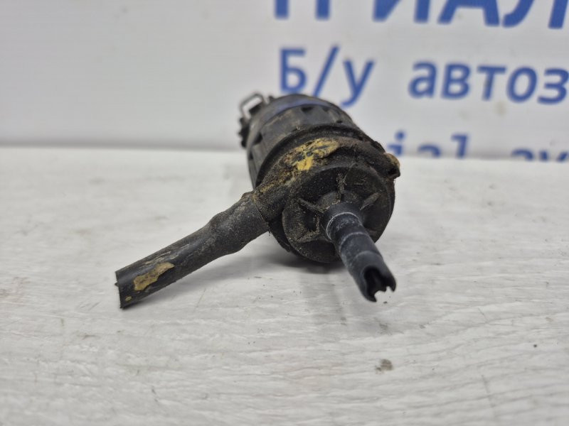 Насос омывателя стекла Nissan Pathfinder R51 2.5 DIESEL YD25DDTI 2004 (б/у) Киев - изображение 2