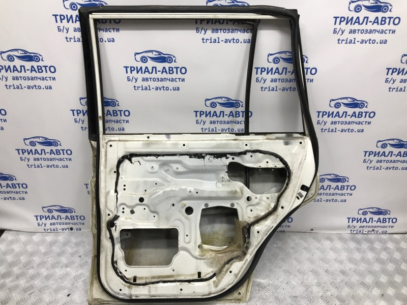 Дверь задняя правая Mitsubishi Pajero Sport K9 2.5 DIESEL 4D56 1996 (б/у) Київ - зображення 9