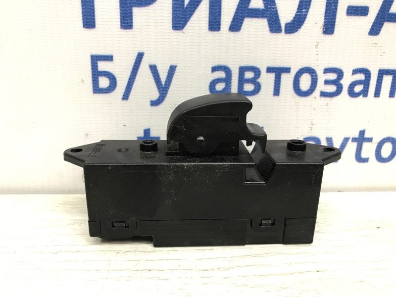 Кнопка стеклоподъемника Mitsubishi Lancer 9 1.6 БЕНЗИН 4G18 2003 (б/у) Киев - изображение 1