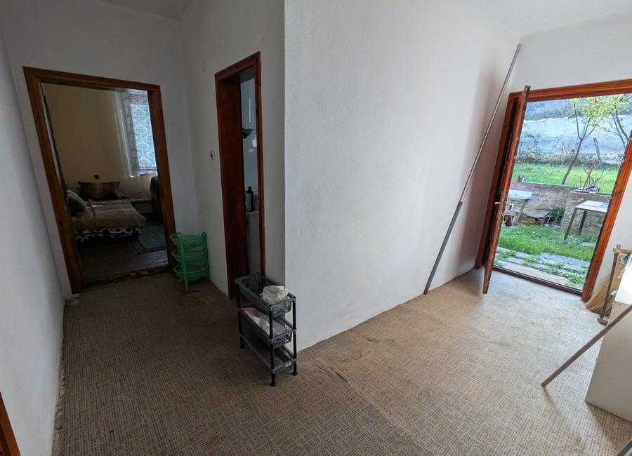 Большой 3-х этажный дом в небольшом приморском городе Обзор (Болгария) Одеса - зображення 4