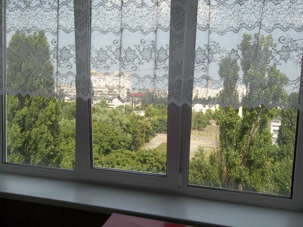 долгосрочная аренда 1-к квартира Киев, Деснянский, 6500 грн./мес. Киев - изображение 1