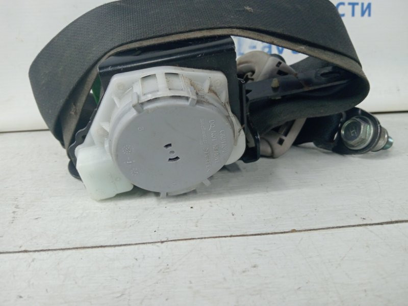 Ремень безопасности передний правый Mitsubishi Pajero Wagon 4 3.2 ДИЗЕЛЬ 4M41 2006 (б/у) Киев - изображение 3