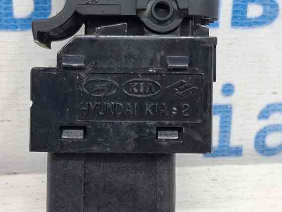 Кнопка стеклоподъемника Hyundai IX35 LM 1.7 DIESEL D4FD 2009 (б/у) Київ