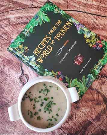 Кулинарная книга Средиземья: рецепты из мира Толкина Київ