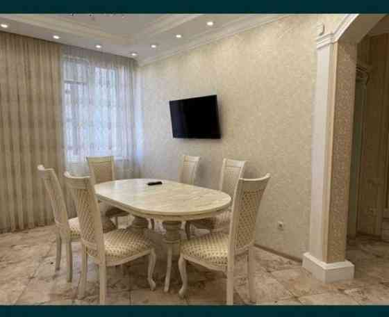 долгосрочная аренда 3-к квартира Киев, Печерский, 1200 $/мес. Київ