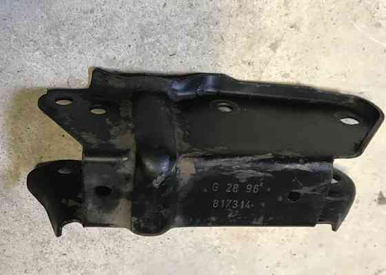 Бу кронштейн крепления КПП Renault Laguna 1, Espace 3, 2.0i 7700817314 Кропивницький