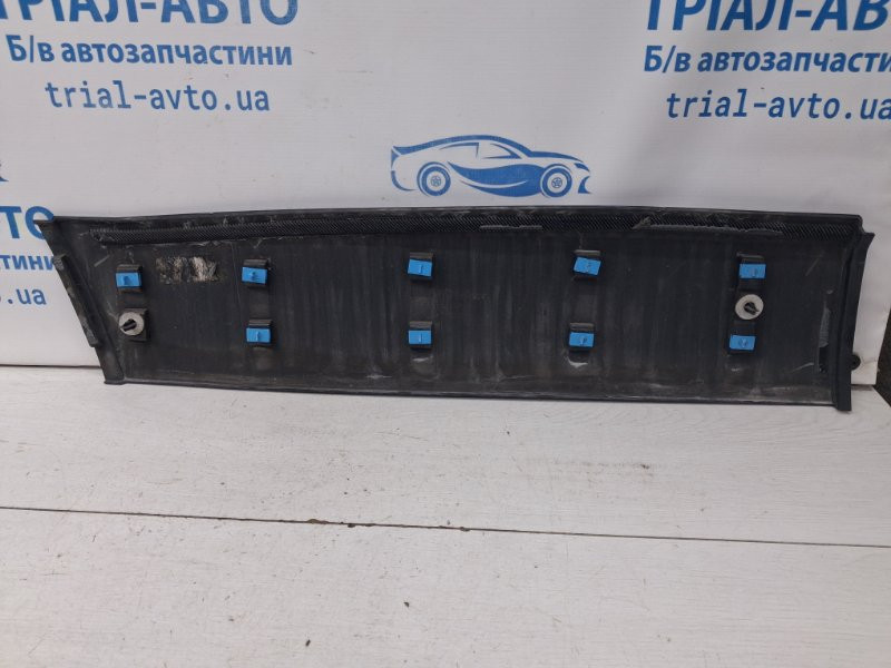 Накладка двери Jeep Cherokee KL 3.2 БЕНЗИН EHK 2013 задн. лев. (б/у) Київ - зображення 3