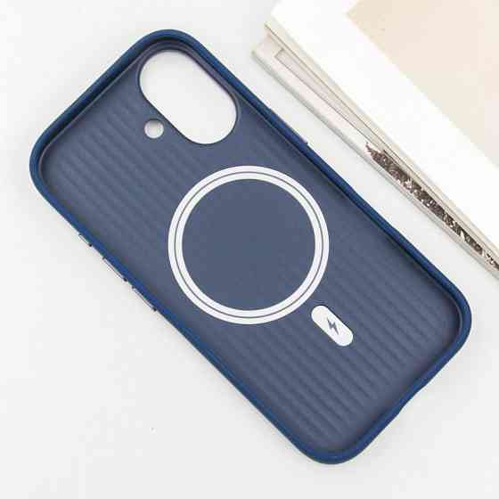 Кожаный чехол Carved with MagSafe для Apple iPhone 16 (6.1") Херсон