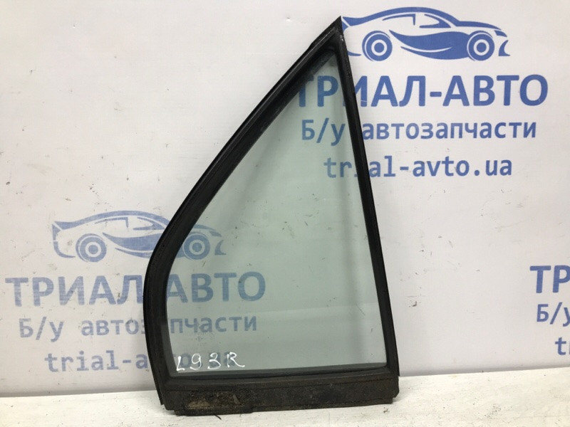 Стекло двери задней правой (форточка) Mitsubishi Lancer 2003-2009 MR525826 (Арт. 47182) Киев - изображение 1
