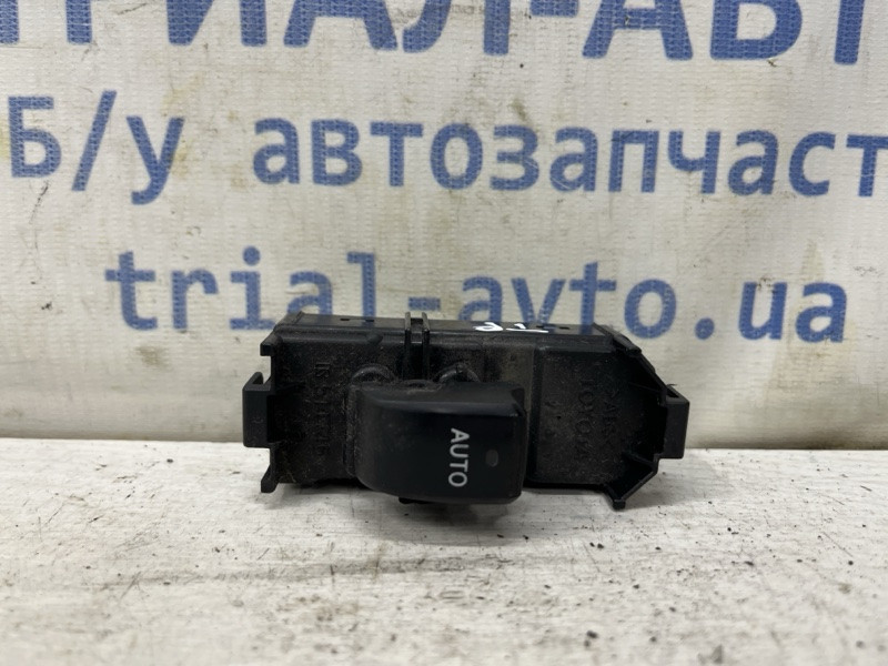 Кнопка стеклоподъемника Toyota Prado 2002-2009 8403060020 (Арт. 81743) Київ - зображення 1