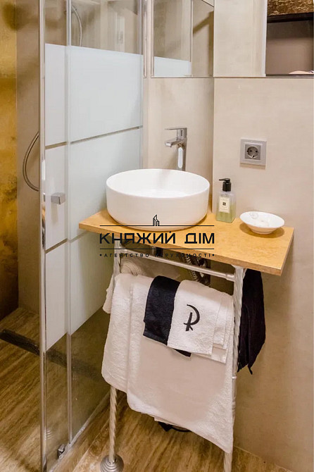 1 кімн квартира метро Університет (#8776;7 хв пішки), Вокзальна, Площа Льва Толстого № 11203392 Київ - зображення 3