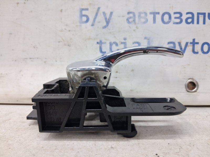 Ручка двери внутренняя правая Nissan Qashqai J10 2.0 БЕНЗИН MR20DE 2006 (б/у) Киев - изображение 2