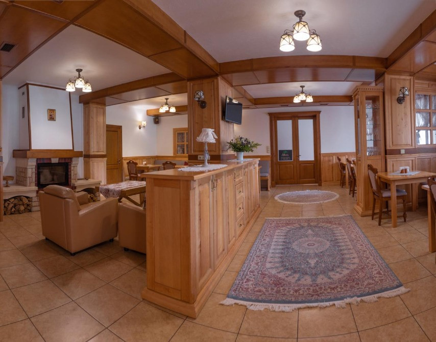 Продається готель у серці Карпат зі СПА та критим басейном Яремче - изображение 4