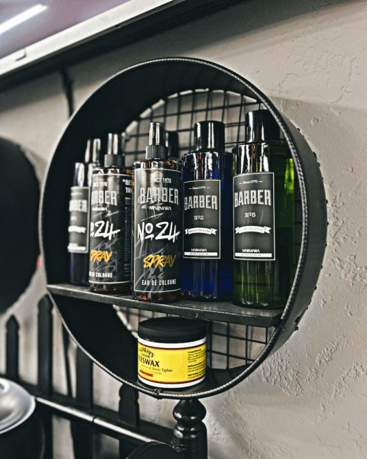 Робочий стіл перукаря / барбера у стилі лофт. Меблі з металевих бочок для барбершопу, салону краси Київ - зображення 7