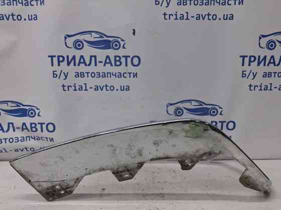 Накладка Mitsubishi Pajero Sport K9 2.5 DIESEL 4D56 1996 лев. (б/у) Киев