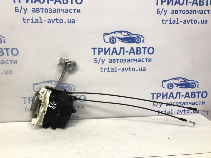 Замок двери передний правый Mitsubishi Outlander XL 2.2 DIESEL 4N14 2007 (б/у) Киев - изображение 1