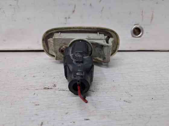 Повторитель поворотника Hyundai Sonata 2004-2010 923033K000 (Арт. 67293) Киев