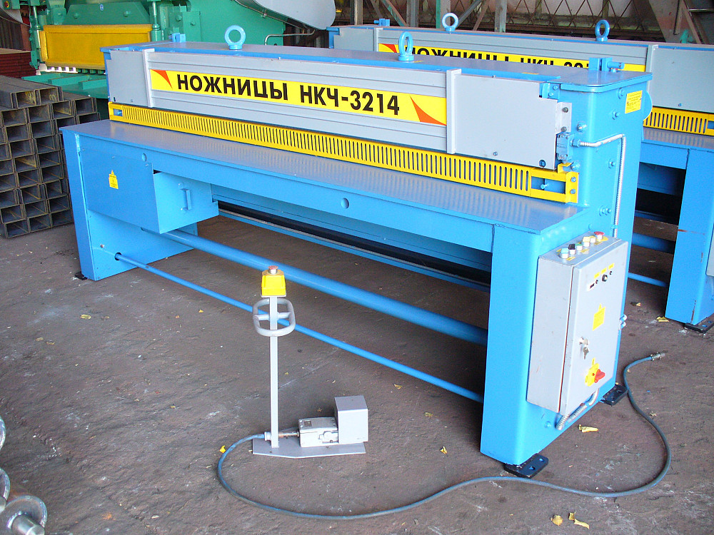 Гильотина 2,5х2500 модель НКЧ 3214 Чернігів - зображення 3