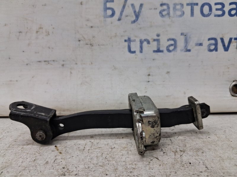 Ограничитель двери передний левый Nissan Qashqai 2006-2013 80430JD000 (Арт. 64501) Київ - зображення 1