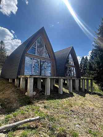 Продаж трьох будинків у Ворохті Яремче