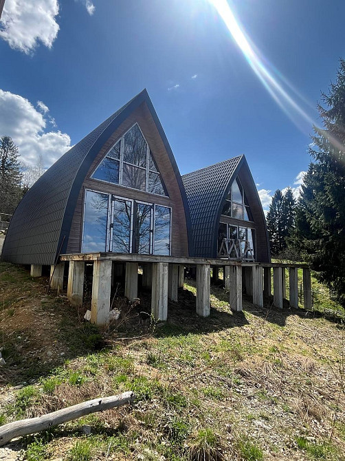 Продаж трьох будинків у Ворохті Яремче - зображення 4