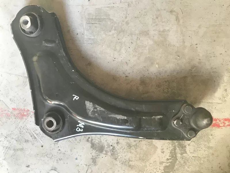 Бу рычаг правый Renault Megane 3, Fluence, Scenic 3, 545009207R, опора и сайлентблоки под замену. Кропивницький - зображення 1